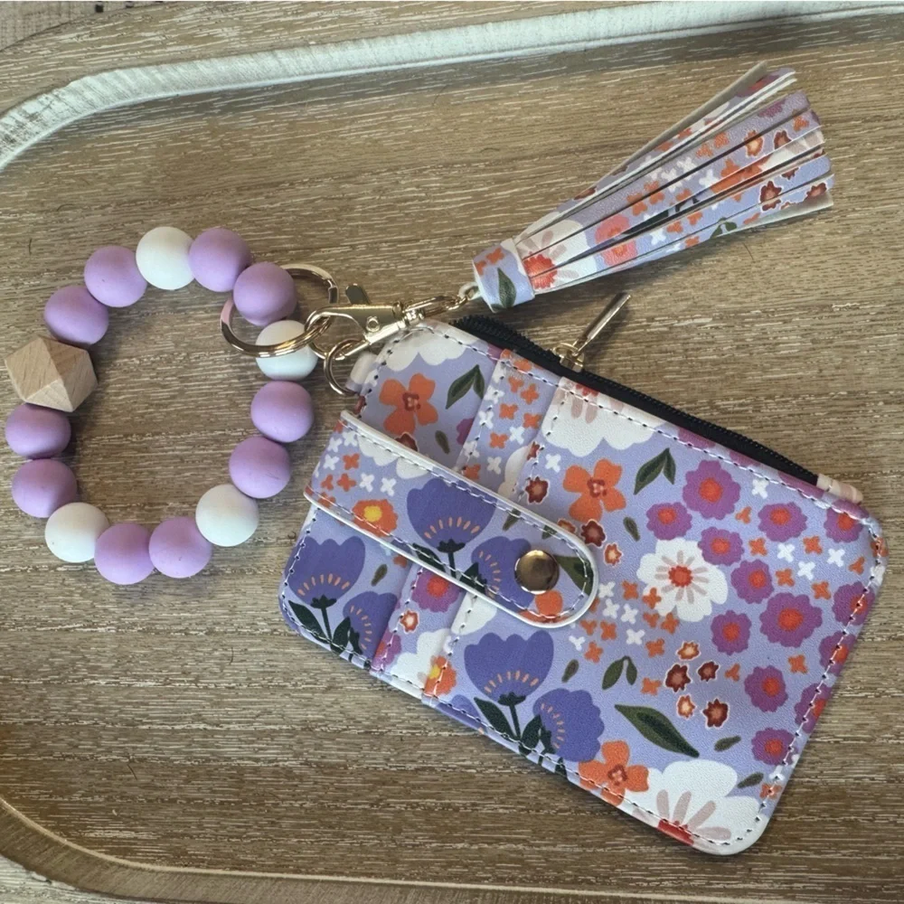 NWT Boho Wristlet Combo Lavender Floral OS - Picture 2 of 5